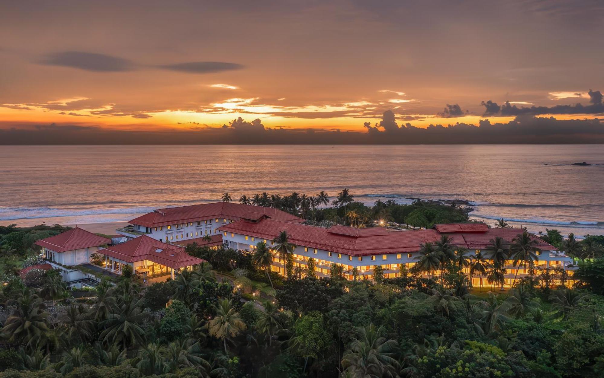 Taj Bentota Resort & Spa Exterior foto
